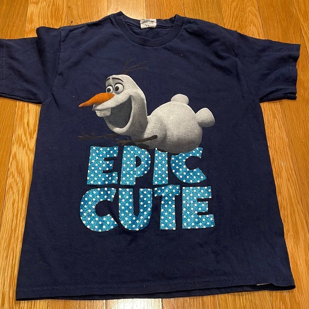 good
Olaf kids medium top in good condition